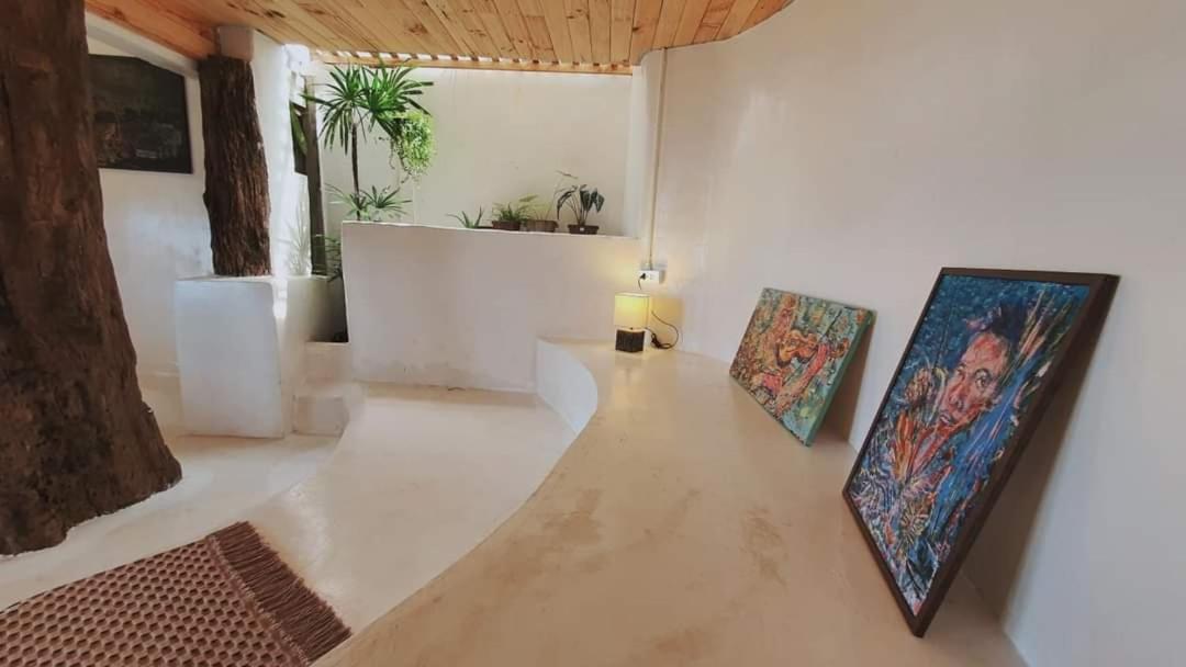Maliblues Bed & Art Gallery Chumphon Bagian luar foto